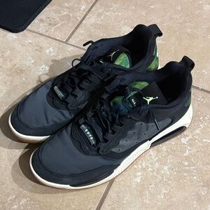 Jordan Max 200 Bayou Boys